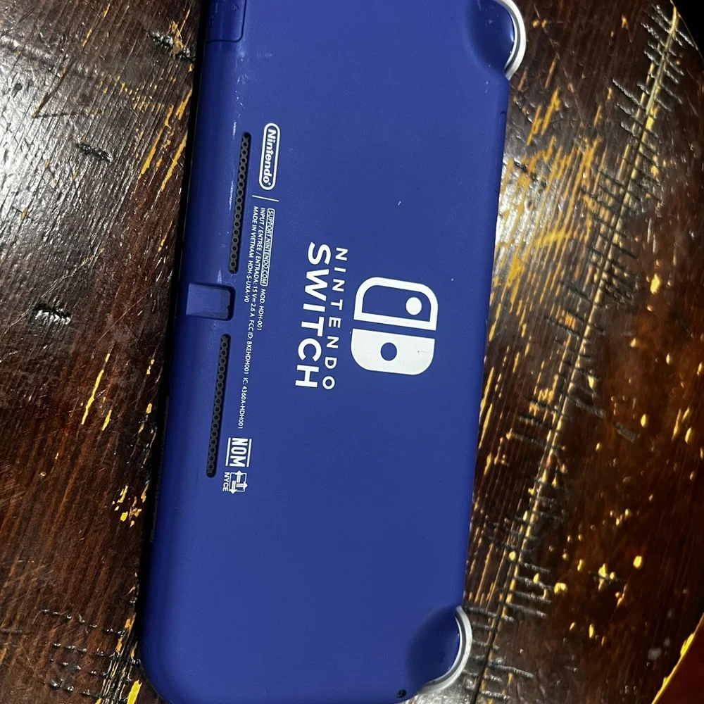 Nintendo Handheld Console - Deep Blue with case